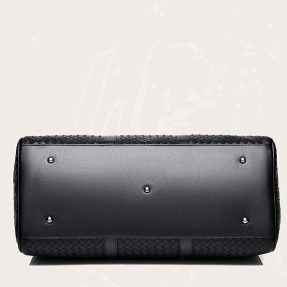 VEGAN LEATHER BRAIDED TRAVEL DUFFLE BAG - Picture 5 of 6